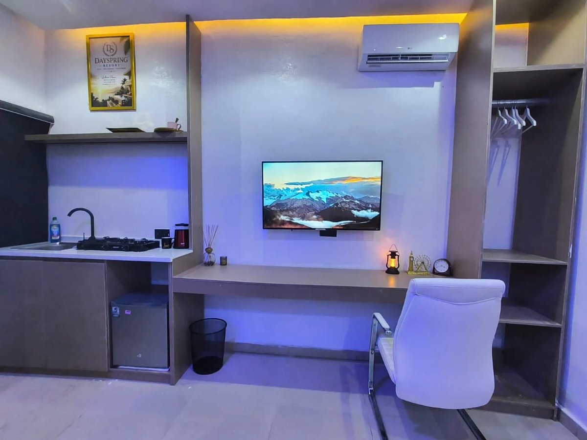 cozy studio apartment at redemption camp - Image 1