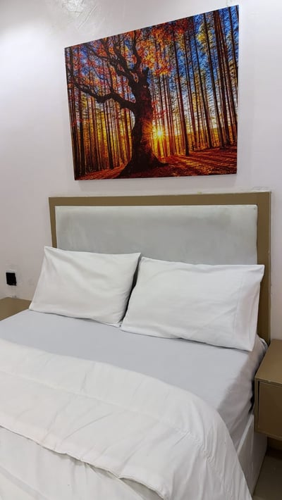 cozy studio apartment at redemption camp - Image 4